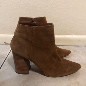 Steve Madden boots size 9